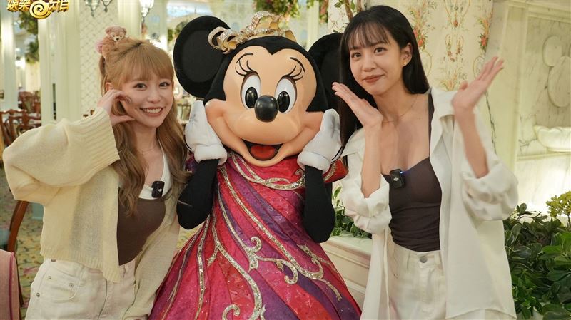 極樂香港迪士尼 正妹網紅私密辣照曝光