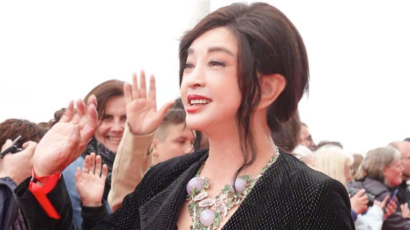劉曉慶是國際知名的影后。（圖／翻攝劉曉慶微博）