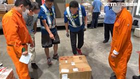 基隆海關先查獲未經許可的醫美器材。（圖／翻攝畫面）