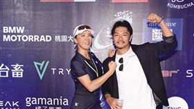 小禎（左）與夢多（右）。