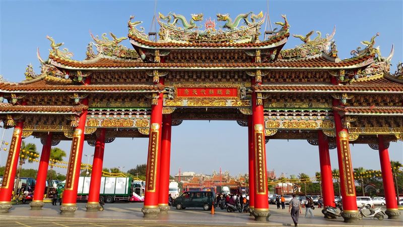 設和平區護台灣人？南鯤鯓代天府斥張安樂