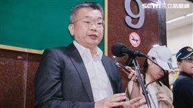 民進黨立委蔡其昌接受媒體聯訪。（圖／記者楊士誼攝影）