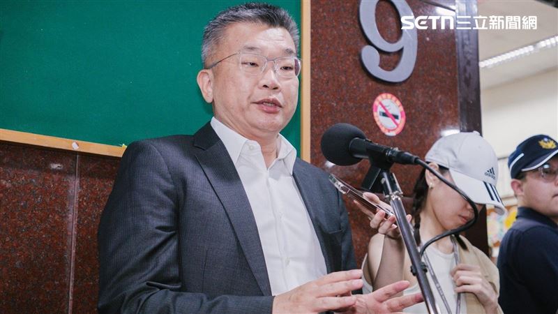 針對中國職棒「上海兄弟」隊徽有「兄弟象」引起球迷反彈，蔡其昌表示，聯盟半年前就注意到這問題，會請中信球團做說明。（資料照／記者楊士誼攝影）