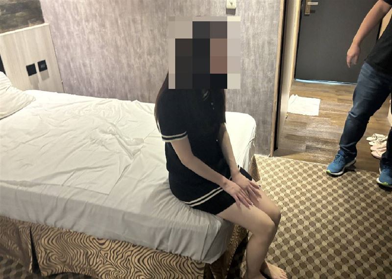 日籍「AV女優」以觀光名義來台賣淫，疑為FC2影音平台的「素人」。（圖／翻攝畫面）