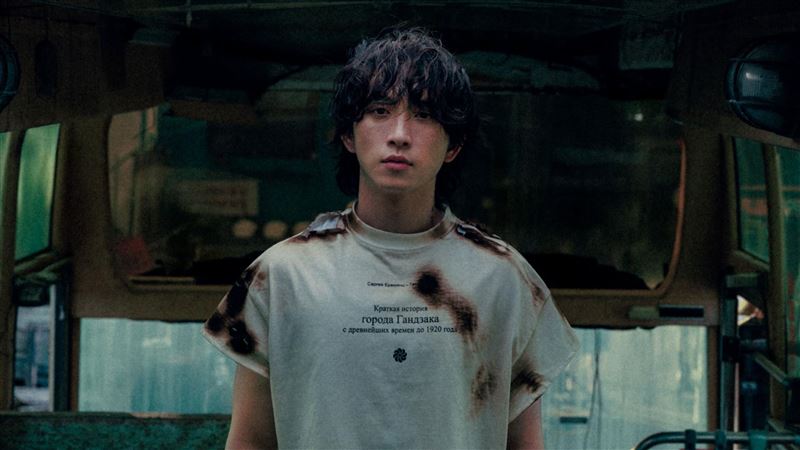 邱鋒澤怎麼了?沉澱1年變「末日頹廢風」