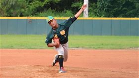 入選今年U15正式選手的高品瀚，家境辛苦，身為孩子中的「大哥」，他為分擔父母養家的壓力，主動扛起責任，決定去打棒球。（圖／中國信託慈善基金會提供） 