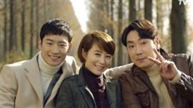 韓國神劇《信號2》，確定2026年開播，李帝勳(左)、金惠秀(中)、趙震雄(右)原班人馬再合體。（圖／翻攝自網路）