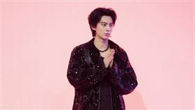 王鶴棣先前遭外流27分鐘吵架音檔。（圖／番社自微博）