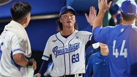 富邦悍將鈴木駿輔。（圖／富邦悍將提供） 