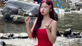 李多慧辣秀好身材。（圖／翻攝自IG）