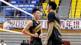 豐商最終以25：14、27：25、25：15直落三擊敗龍津，打出二連勝晉級四強。（圖／主辦單位提供）