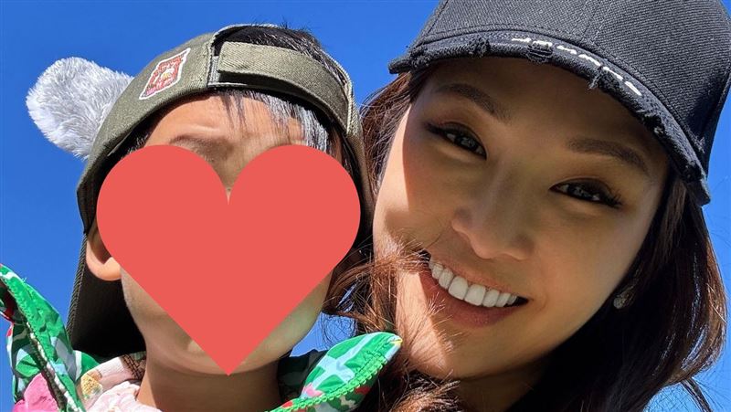 前主播昔胸部長硬塊　淚喊：孩子還這麼小