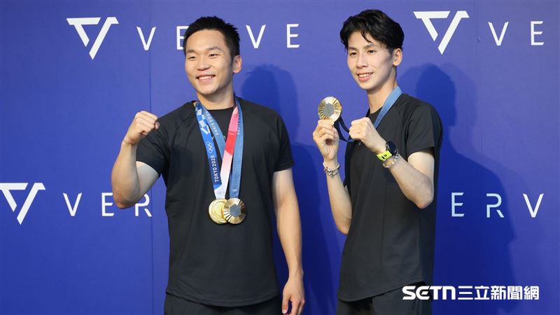 李洋（左）將出任運動部首任部長，好友林郁婷（右）發文祝福。（圖／資料照，記者鄭孟晃攝影）