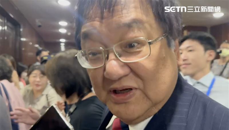 被媒體問是否有卸任感言？邱泰源表示，期盼自己每一天做好自己工作，為國家來努力。（圖／記者詹宜庭攝影）