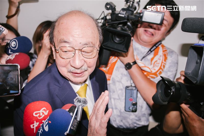 大罷免落幕後，民進黨團爆發幹部請辭潮，黨團總召柯建銘成箭靶。（圖／記者楊士誼攝影）