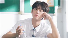 洪暐哲趕在七夕前夕推出全新單曲。（圖／年代整合行銷 提供）