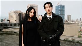  Marz23、詹雯婷Faye〈不簡單的歌〉。（圖／華納音樂提供）