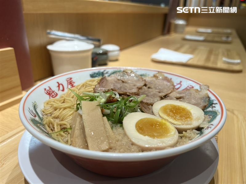 拉麵魁力屋來自京都北白川，首次登台。（圖／記者林昱孜攝影）