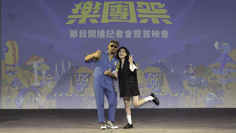 鳳小岳與他們關房間10小時 私下怪癖曝光