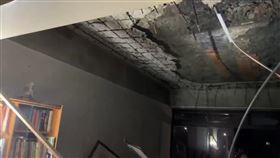 基隆一處公寓3樓發生天花板崩落。（圖／翻攝畫面）