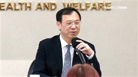 崇良粉紅控1800，石崇良。衛福部長