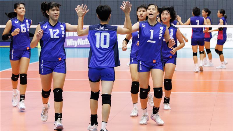 華僑高中最終以25：22、14：25、27：25、29：27，在激戰中擊敗中山工商。（圖／主辦單位提供）