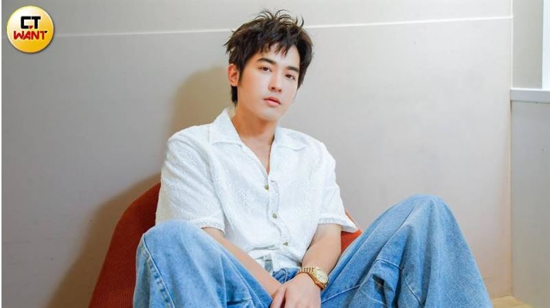 小樂吳思賢認有聯絡　揭「黑范夫妻」近況