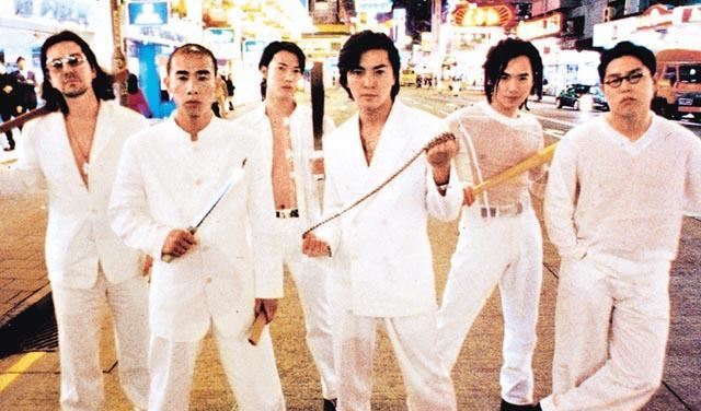 是否會再演《古惑仔》，鄭伊健回應：「《古惑仔》可以重拍，但不用找我啦。」圖為古惑仔2之猛龍過江劇照，左起黃秋生、陳小春、謝天華、鄭伊健、朱永棠、林曉峰。（圖／翻攝自網路）