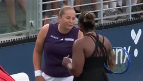奧斯塔朋科（Jelena Ostapenko）與美國女將湯森（Taylor Townsend）賽後爆發口角。（圖／翻攝自X）
