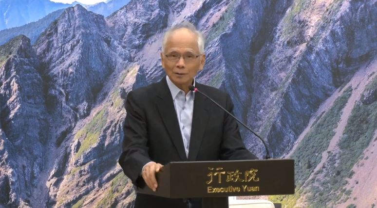 仰山文教基金會創辦人游錫堃拜會行政院長卓榮泰。（圖／翻攝畫面）