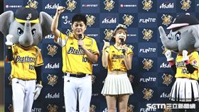 PS女孩韓籍成員JJUBI（朴善珠）賽後用中文致詞。（圖／記者劉彥池攝影）