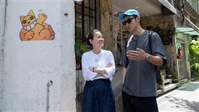 阮經天跟曾寶儀互動。（圖／三立提供）