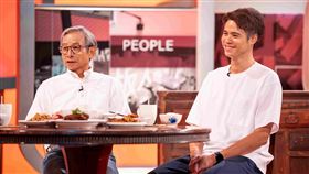 吳念真談及升格為阿公之後的生活日常。（圖／TVBS提供）