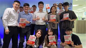 派出所所長每天存80元！10年後爽抱1000萬