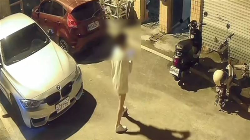 陳女等待謝男上鉤。（圖／翻攝畫面）