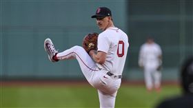 前道奇少主布勒（Walker Buehler）被紅襪釋出。（圖／美聯社／達志影像）