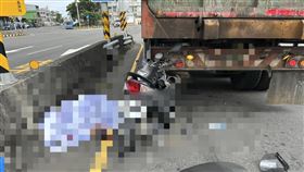 車禍,新園鄉,東港分局,砂石車,機車騎士