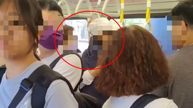 博愛座又起爭議，搞得整個車廂氣氛烏煙瘴氣。（圖／翻攝畫面）