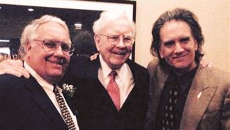 巴菲特教子秘密曝光震撼全球！全網猛點頭