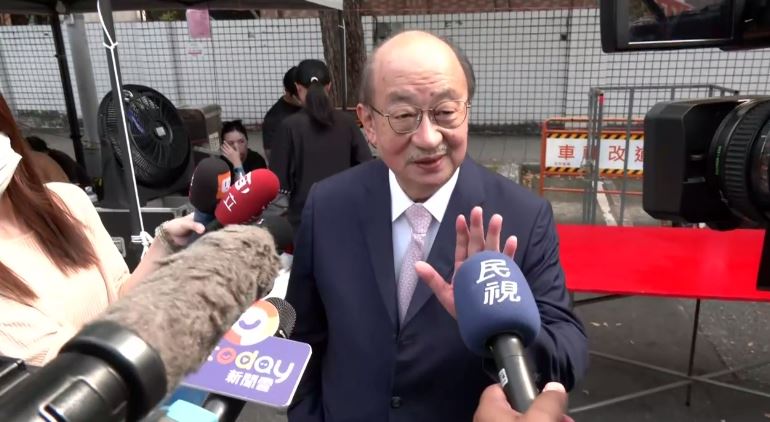 民進黨立法院黨團總召柯建銘出席「2025文化中元祭典：七十年來首度『民主普度』」。（圖／翻攝畫面）