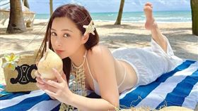 阿嬌曾經歷艷照外流事件。（翻攝q_gill IG）