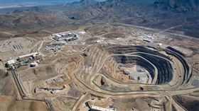 MP Materials總部設於拉斯維加斯，在加州芒廷帕斯（Mountain Pass）營運美國唯一稀土礦場。（圖／翻攝自MP Materials官網）