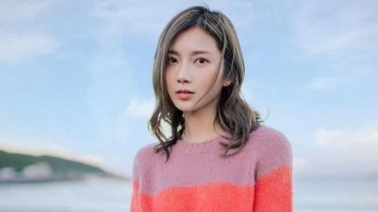 豆花妹首度公開戀情 小倆口幸福曬恩愛 八三夭阿璞終於認愛豆花妹。(圖/翻攝自蔡黃汝IG)