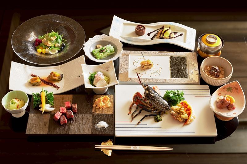HAYASE日本料理鐵板燒「錦秋鐵火旬響晚餐」每位3,800元,升級11道的奢華饗宴。(圖/飯店旅宿業者提供)