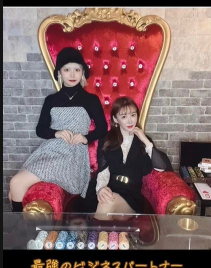 Yuka女兒（左）跟她學做生意，將接手家裡的美髮事業。（圖／翻攝自TikTok @gigacoro）