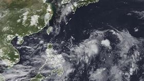 （圖／翻攝自台灣颱風論壇｜天氣特急）