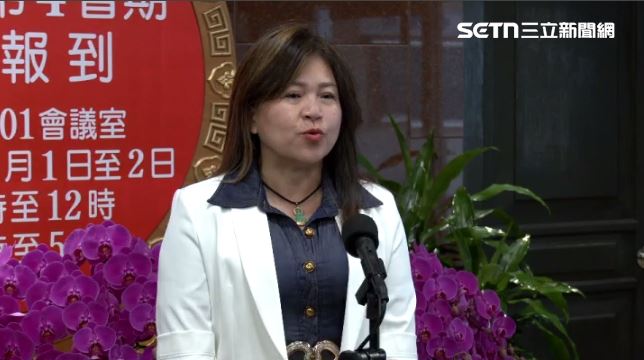 麥玉珍受訪怒問，「健走、走讀」有限制多少人？（圖／翻攝畫面）