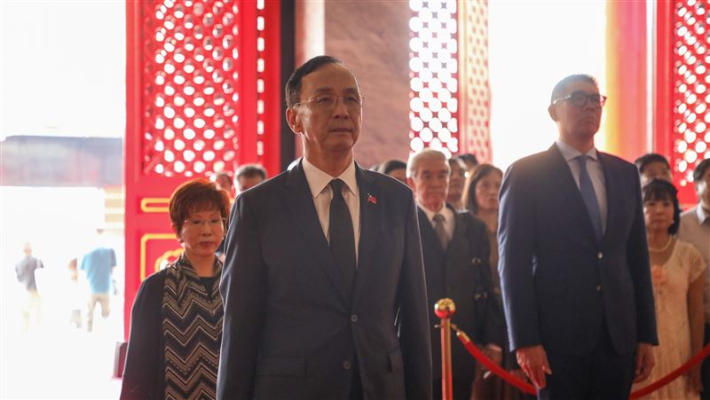 藍營人士赴中共閱兵?朱立倫:一定要守法