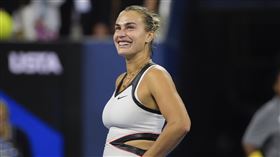 莎芭蓮卡（Aryna Sabalenka）1日直落2闖進美網8強。（圖／美聯社／達志影像）