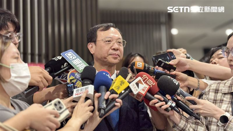 石崇良正式上任衛福部長。(圖/記者蔣季容攝影)